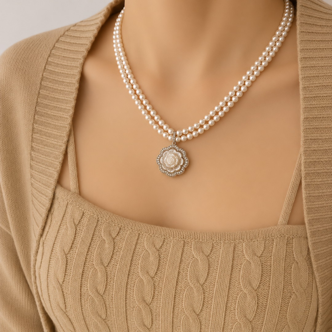 Double Layer Pearl Floral Pendant Necklace